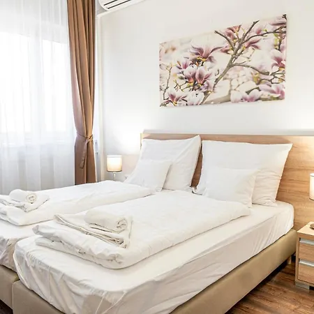 Ozoon Hotell