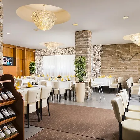 Ozoon Hotel Nyíregyháza